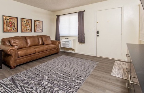 Rimrock Apartment | *Cliff View Apts #1*King Bed*Central Location*