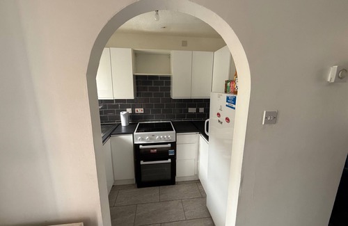 Thamesmead East House | Close London City Airport- Petok - Free Parking