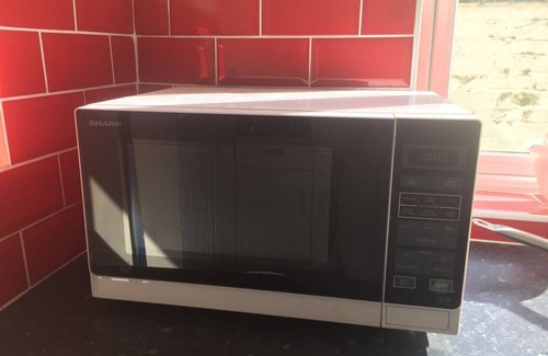 Liverpool House | Close to 3 botanic gardens and seaside, 8 min to city centre by car
