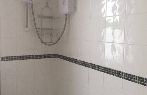 Liverpool House | Close to 3 botanic gardens and seaside, 8 min to city centre by car
