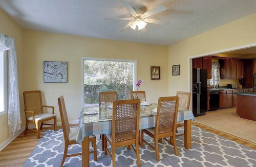 Barnardsville House | Close to DT Asheville & DT Weaverville, , Hot Tub, Pool Table