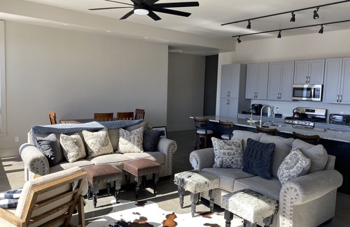 Ridgway House | Close to Telluride! Winter discounts! 7642ft above the clouds of Ridgway & Ouray