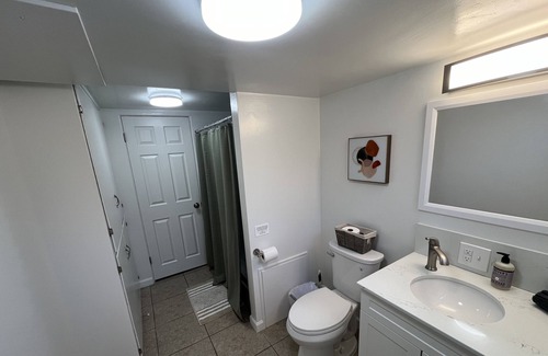 Salt Lake City Apartment | Close to world class ski resorts! Located in a cozy Holladay neighborhood.