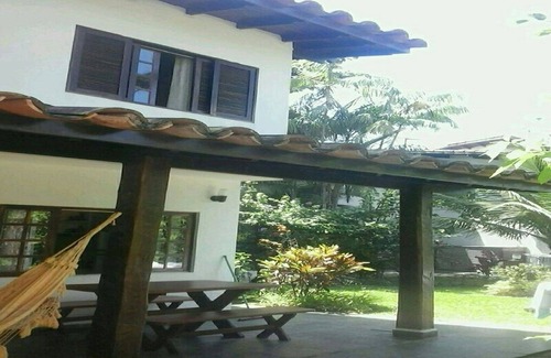 Boicucanga Beach Ski Chalet | Closed Condominium - In front of the beach (50m) - WI FI - Equipped