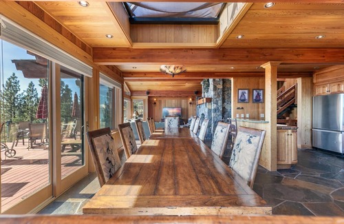 Lake Forest House | Clouds Rest in Dollar Point By Tahoe Getaways - Lake views - Hot Tub & Game Room