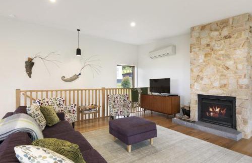 Lorne House | Clovelly - BYO Linen