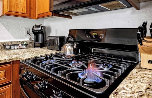Village Condo | CLR103 Charming 1BR Oasis Steps from Old Town LQ