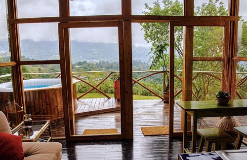 San Francisco Cabin | GLAMPING/CABAÑA CON JACUZZI PRIVADO