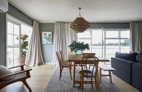 Indented Head House | Coach Road Beach House