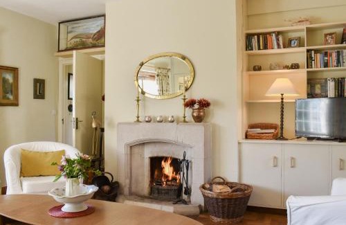 Cornwall House | Coachmans Close