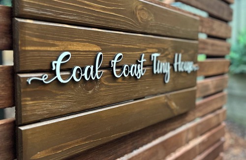Thirroul House | Coal Coast Tiny HousennIntimate, cozy, peaceful