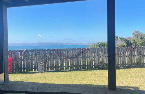 Karkari Peninsula Apartment | Coastal Comfort: Cozy Stay Minutes from Tokerau Beach