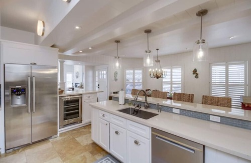 San Diego House | Coastal Jetty Getaway! AC, Bikes and more!