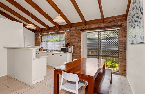 Pottsville House | Coastal Paws Pet friendly, family beach house in Pottsville