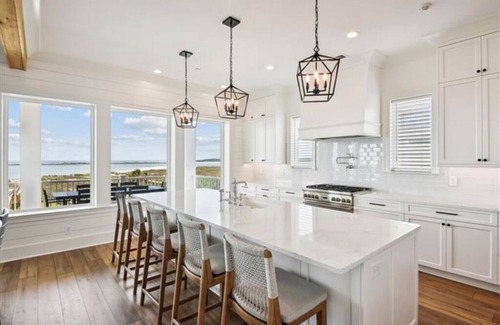 Inlet Harbour House | COASTAL POINT OF VIEW! nLOCATED IN MURRELLS INLET/GARDEN CITY! nOCEANFRONT