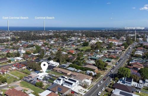 Corrimal House | Coastal retreat near shops & beach
