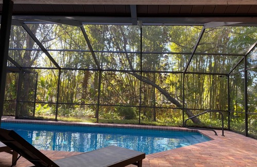 Fruitville House | Coastal Tropical Oasis With Salt Water Pool