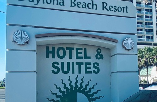 Ortona Park Condo | Coastal Waves Ocean View Studio condo