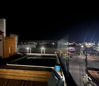 Iguaba Grande Apartment | Cobertura 360 com piscina no Centro de Iguaba