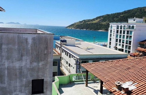 Prainha Apartment | Cobertura a 70 Metros da Prainha- Churrasqueira e Vista Mar!