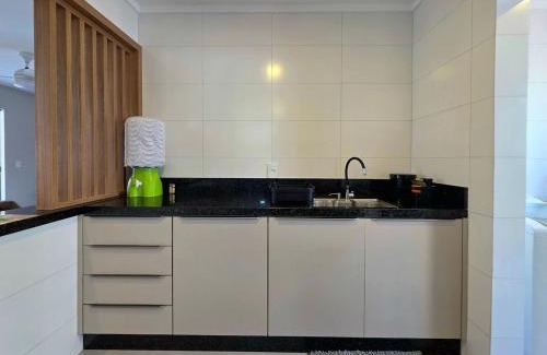 Itapema Apartment | Cobertura com 4 Quartos a poucos metros da Praia em Itapema Meia Praia