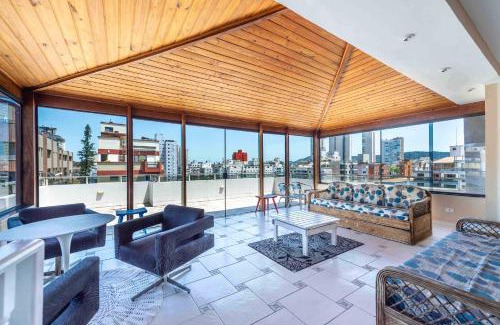 Parque Enseada Apartment | Cobertura em Enseada: 10 min da praia/Wi-Fi/TV