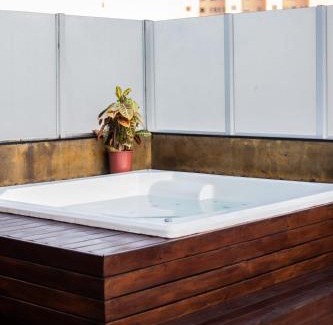 Cinquentenario Apartment | Cobertura Hidro BH Espaço gourmet e hidromassagem
