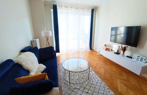 Krowodrza Apartment | Coco Chanel Cosy 45 m2 city centre fast wifi