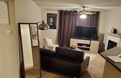 Chesterfield House | Coco channel Premier Apartment