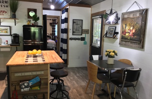 Goodlettsville Cabin | Coco's Cabin #3, Where pets stay free