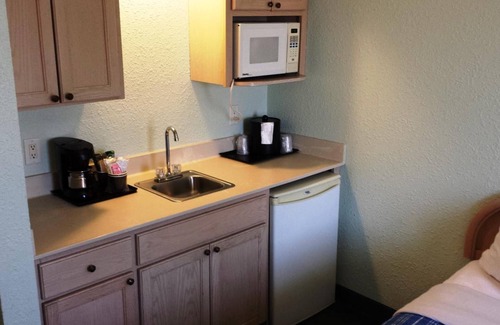 Cocoa Beach Hotel | Cocoa Beach Suites