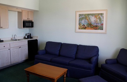 Cocoa Beach Hotel | Cocoa Beach Suites