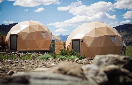 Wapiti Cabin | Cody Peak Dome, Stunning Views! Near Cody, WY and Yellowstone National Park