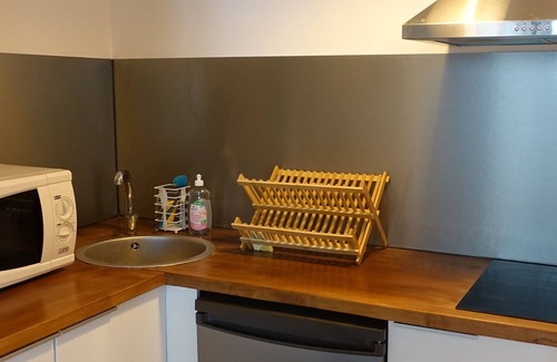 Saint - Aubin - Dupuy Apartment | Cœur de Ville & Sérénité: Your haven of peace in the heart of town!