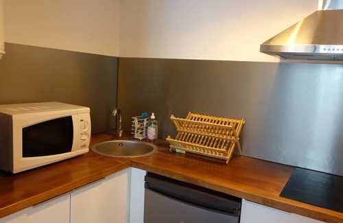Saint - Aubin - Dupuy Apartment | Cœur de Ville & Sérénité: Your haven of peace in the heart of town!
