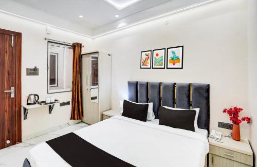 Indore Hotel | Collection O Ganeshpuri Indore