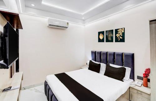 Indore Hotel | Collection O Ganeshpuri Indore