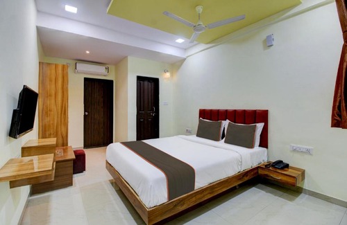 Pimpri - Chinchwad Hotel | Collection O Jaydeep Executive