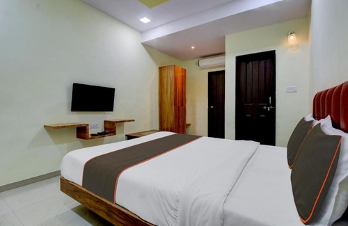 Pimpri - Chinchwad Hotel | Collection O Jaydeep Executive