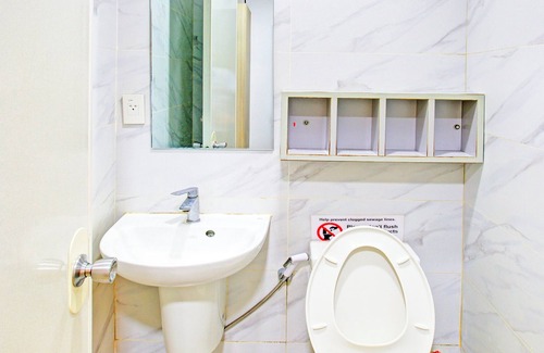 Sampaloc Hotel | Collection O Metro Manila near University Belt formerly 1318 Residences