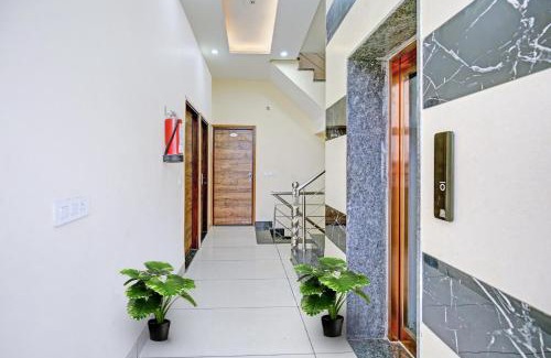 Zirakpur Hotel | Collection O Rd Hotel