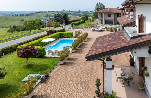 Barolo House | Collina San Ponzio by Interhome