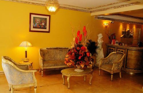 Parroquia Huachi Loreto Hotel | Colony Inn Hotel