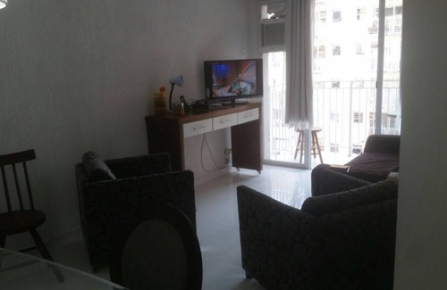 Lapa Apartment | Colors of Lapa Unforgettable Stay 2 Bedrooms 2 Bathrooms