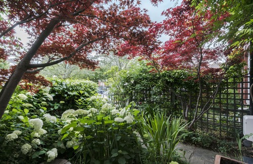 Dalgarno House | Colourful Connoisseur Notting Hill Walk to Portobello WFH Wifi