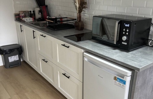 Centre-Ville Apartment | Come and discover our charming apartment on the heights of old Pontoise.