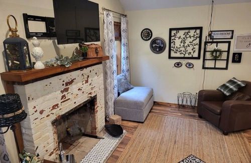 Mattoon House | Come and experience a Slice of Paradise in Mattoon, Illinois