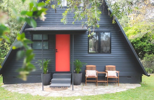 Fishermans Paradise Cottage | Come and Hideaway in our Riverside Retreat