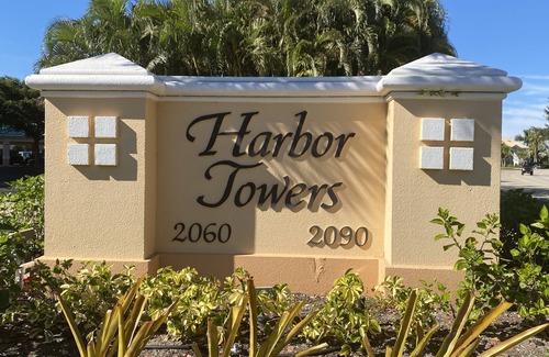 Burnt Store Marina Condo | Come enjoy Sunny Florida and all the amenities of Burnt Store Marina!