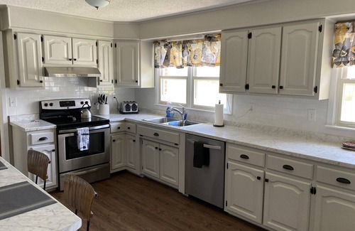 Walland Other | Come enjoy the fall colors!